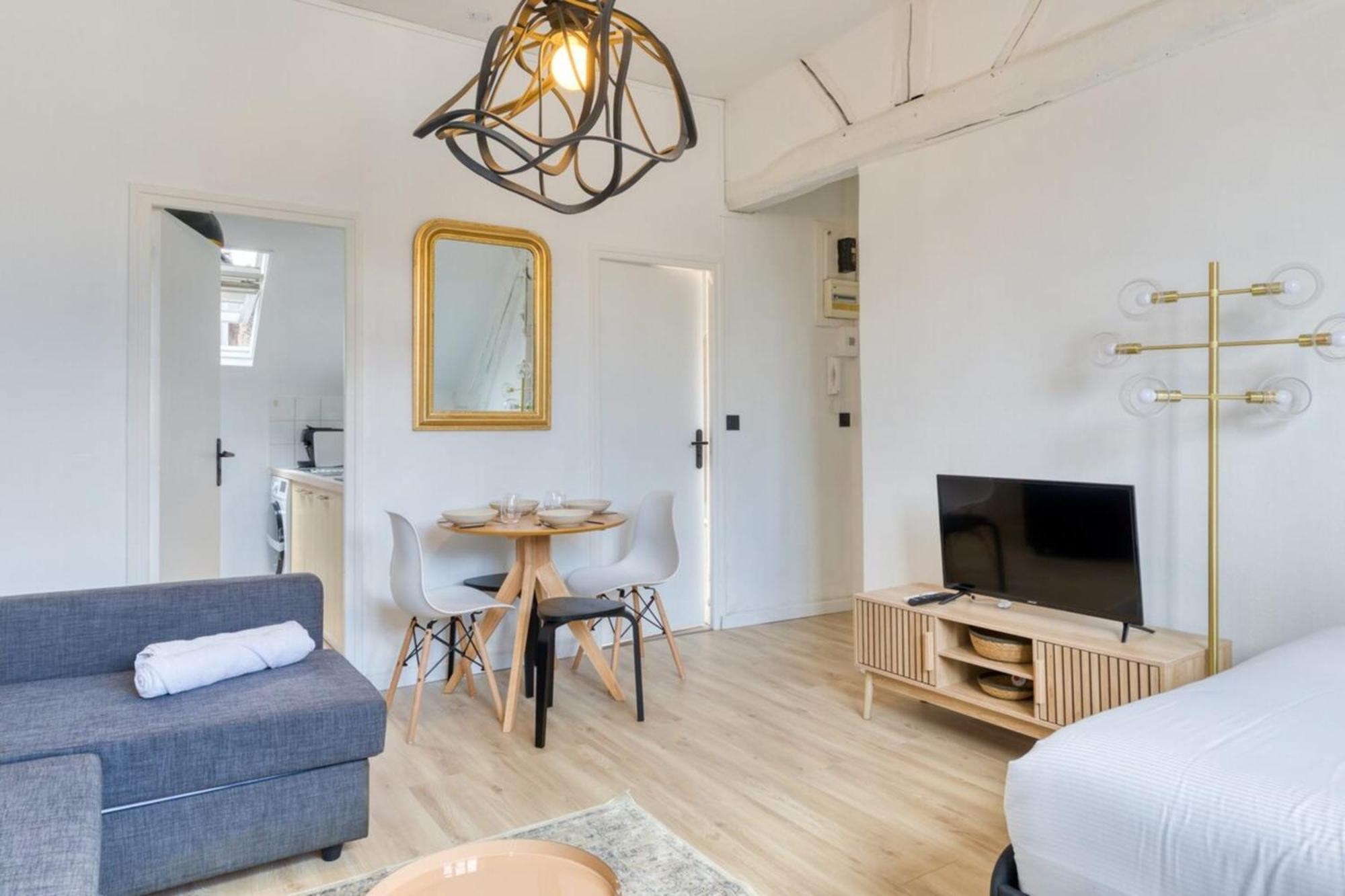 Mia Cosy Proche Place Du Vieux Marche Apartamento